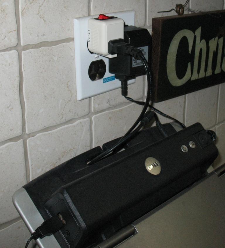 Single Outlet Switch